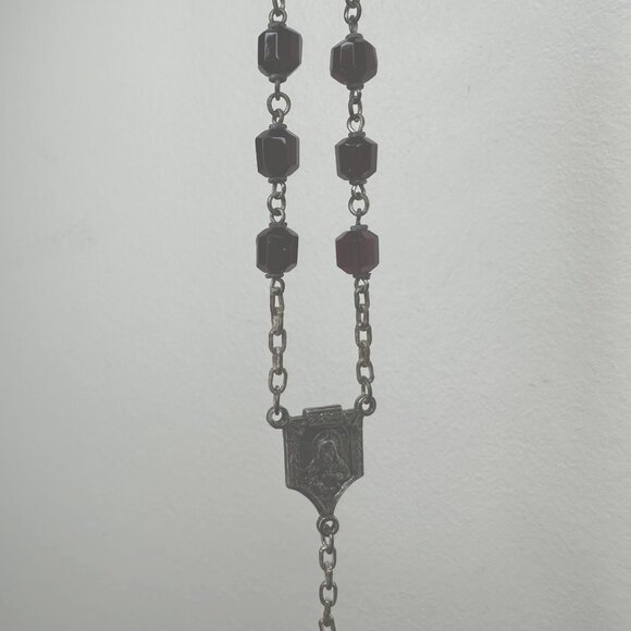 VTG Italian Luminous Rosary Necklace Burgundy Glass Bead Roma Glow Crucifix 47" - Picture 11 of 14